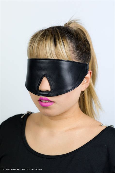 porn blindfold